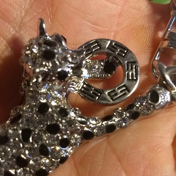 EFFY leopard cheetah keychain NWOT - Picture 4 of 4